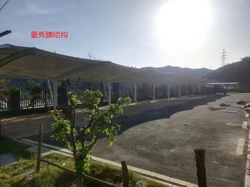 定制小區(qū)膜結(jié)構(gòu)車棚